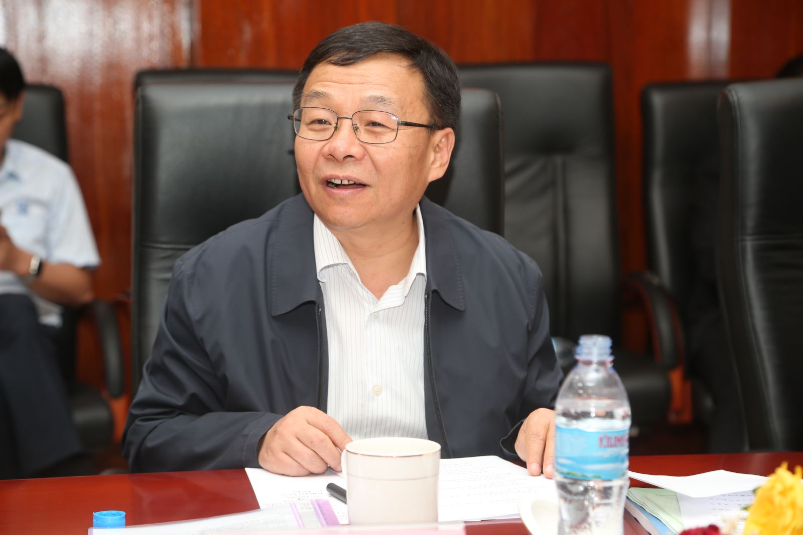 6686���� - ��ͨ�ײ�ȫ������������������