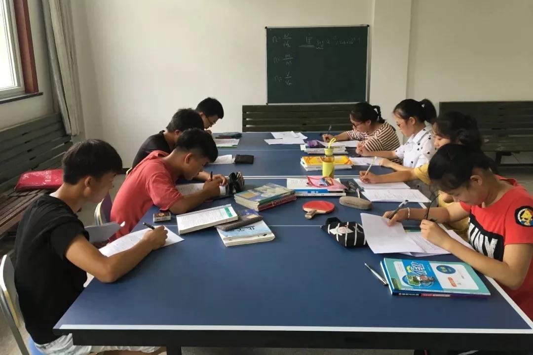 6686���� - ��ͨ�ײ�ȫ������������������