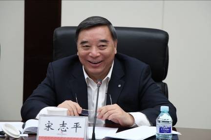 6686���� - ��ͨ�ײ�ȫ������������������