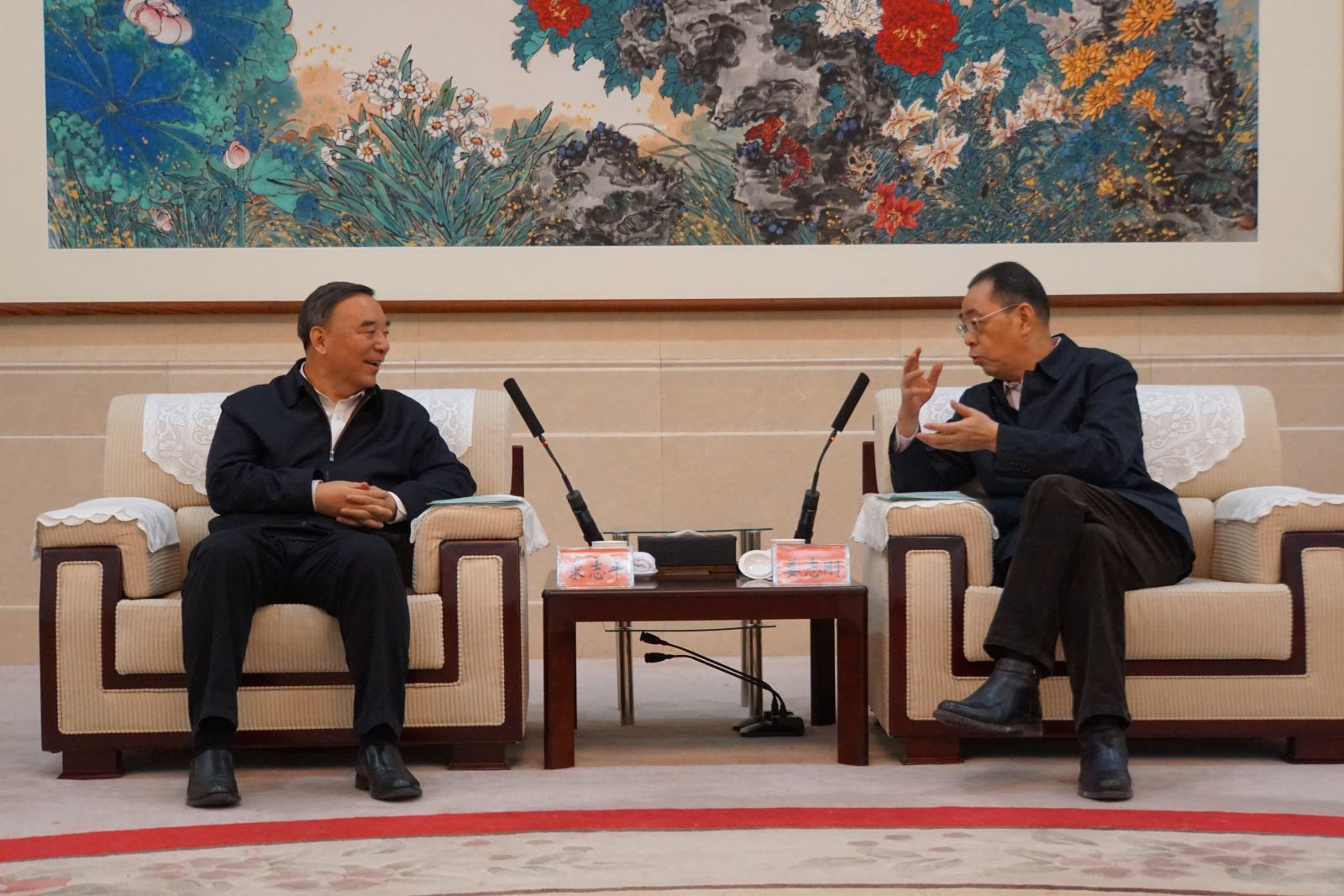 6686���� - ��ͨ�ײ�ȫ������������������