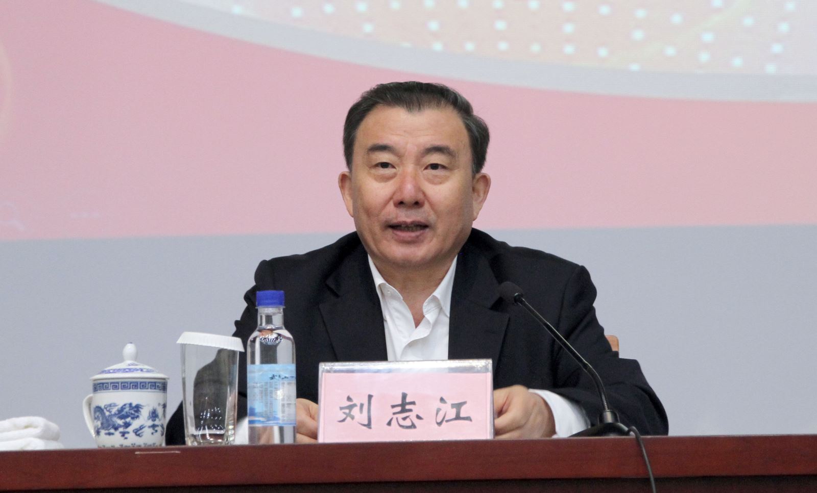 6686���� - ��ͨ�ײ�ȫ������������������