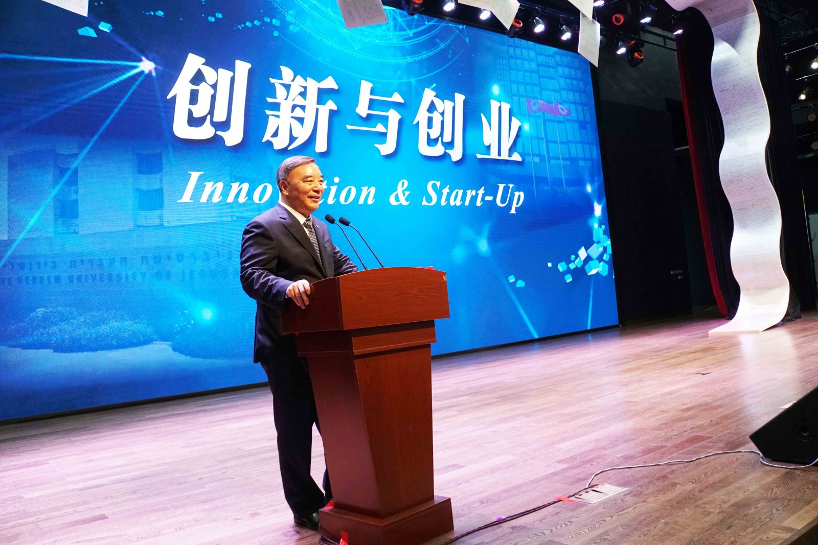 6686���� - ��ͨ�ײ�ȫ������������������