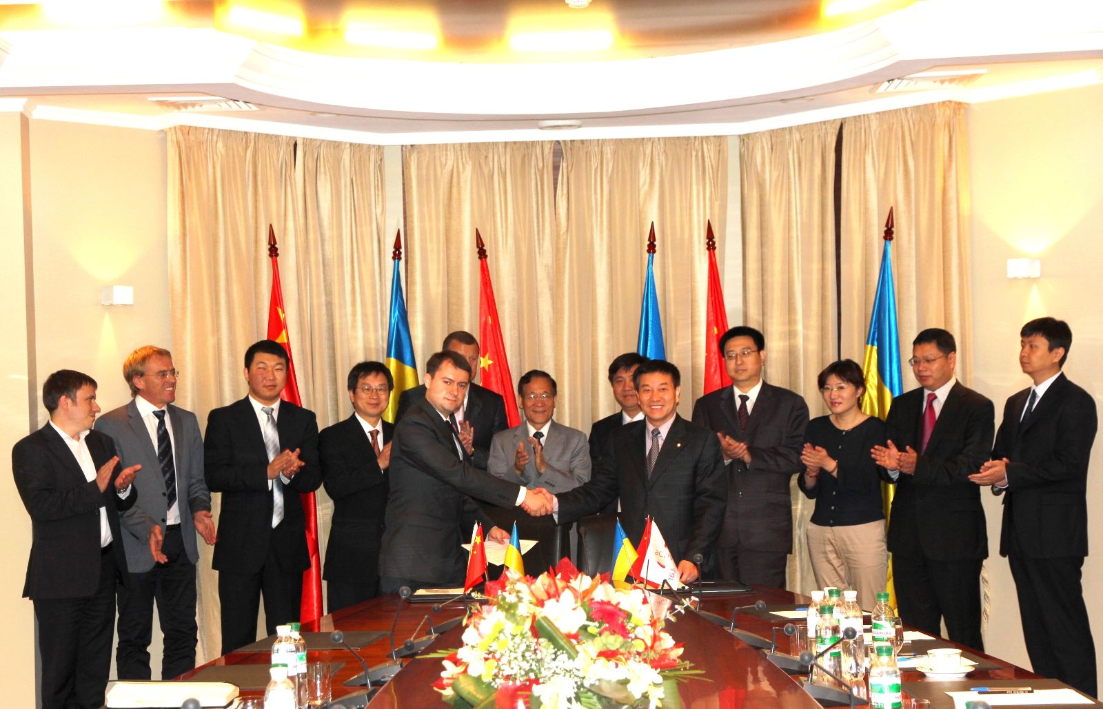 6686���� - ��ͨ�ײ�ȫ������������������