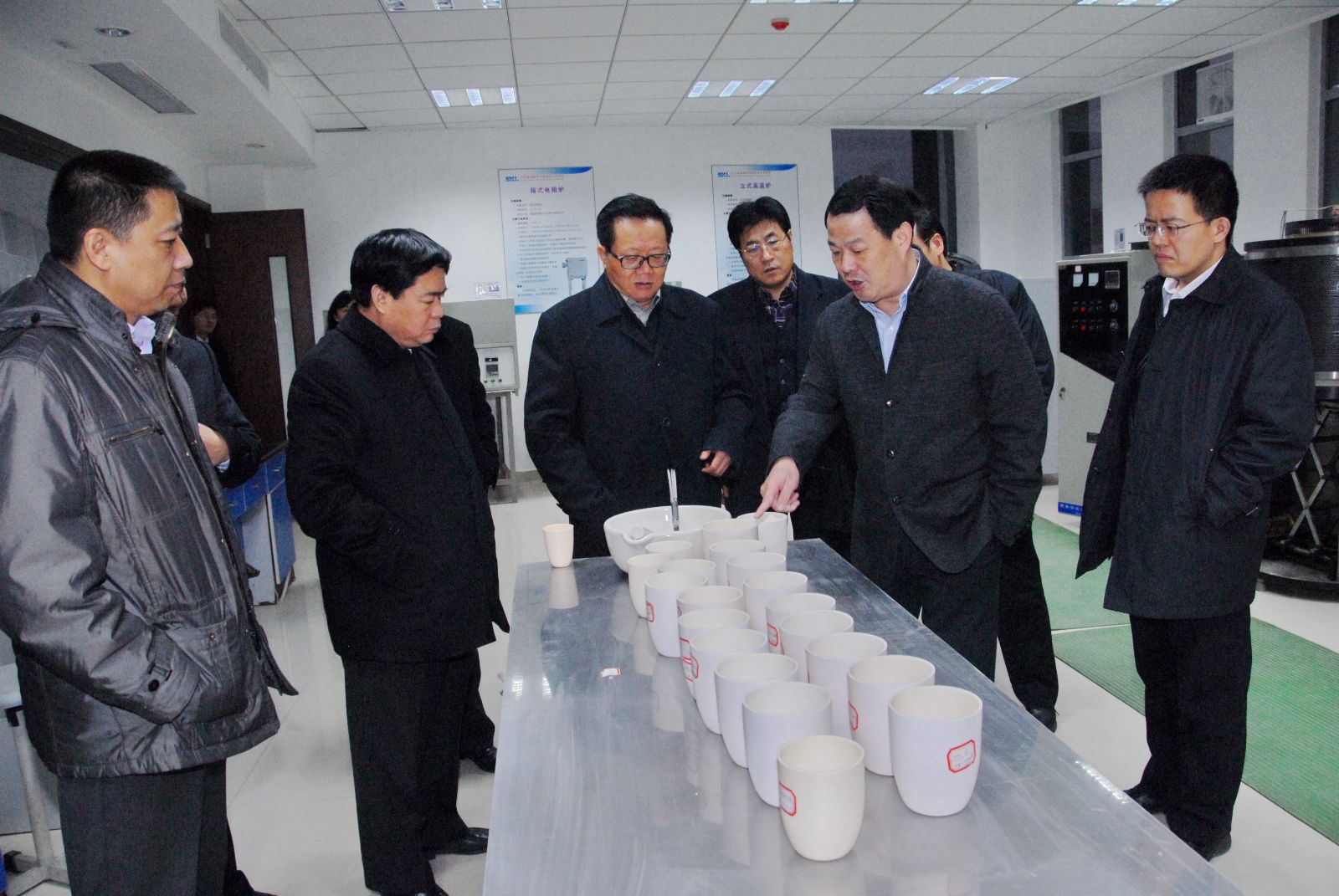 6686���� - ��ͨ�ײ�ȫ������������������