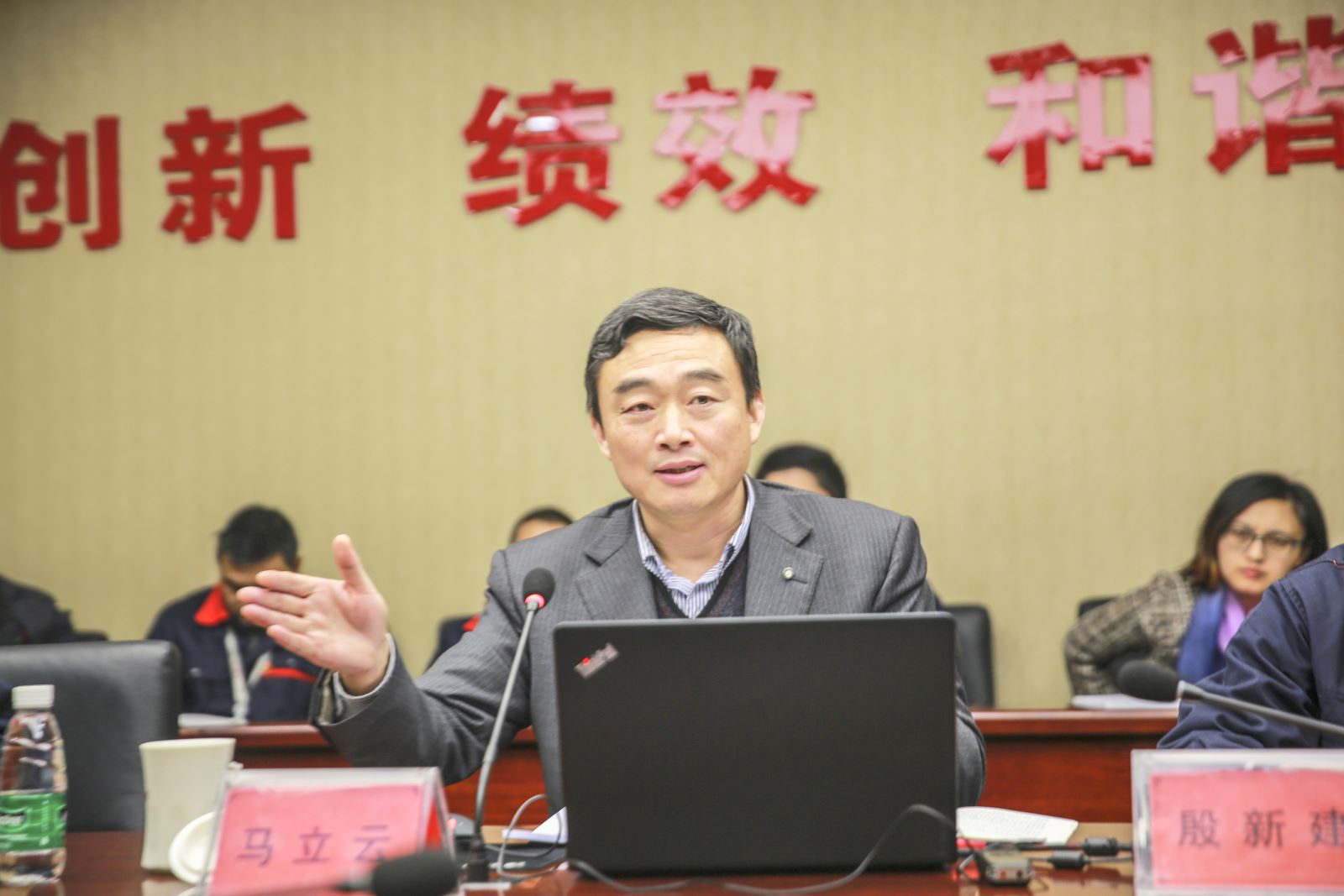 6686���� - ��ͨ�ײ�ȫ������������������