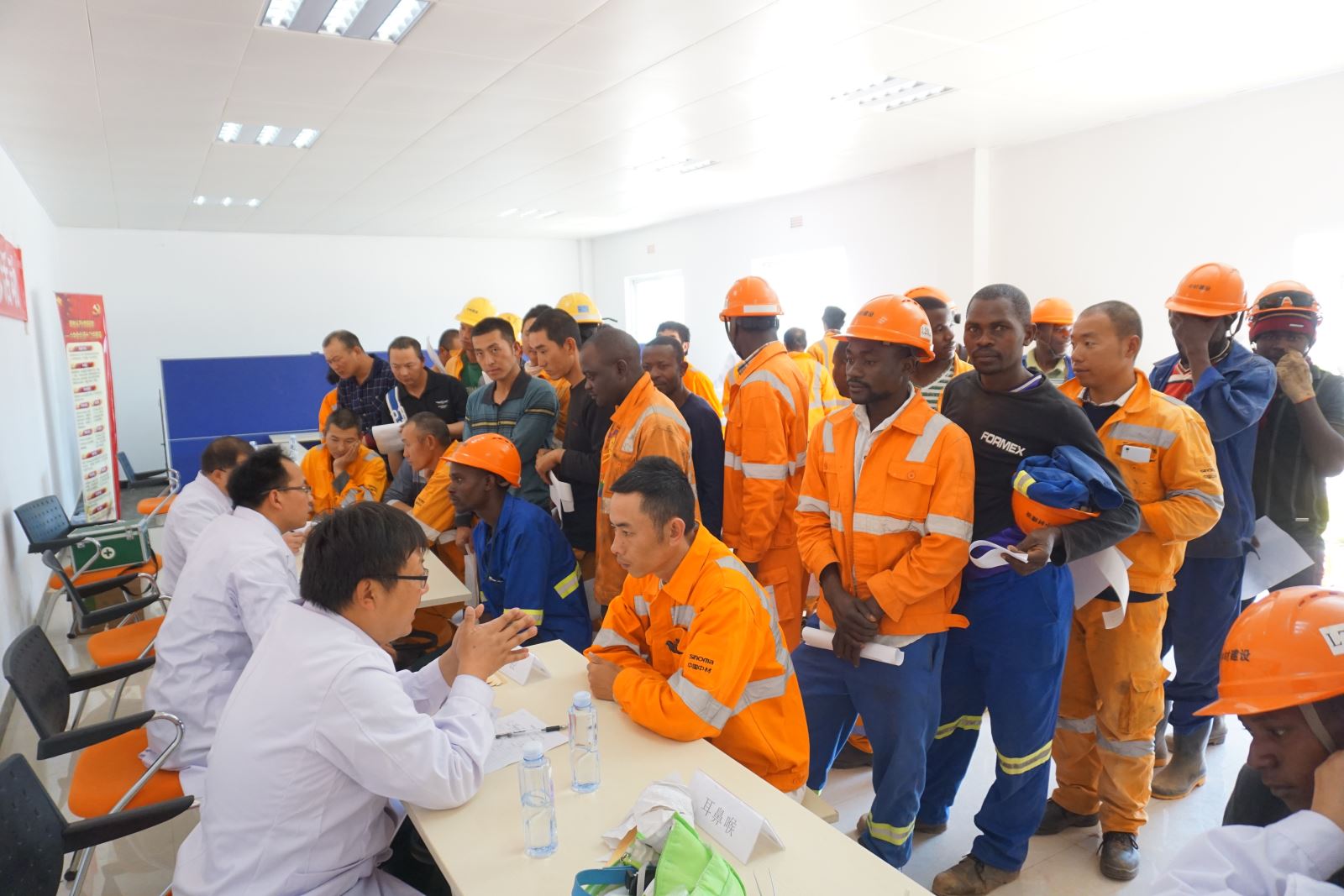 6686���� - ��ͨ�ײ�ȫ������������������