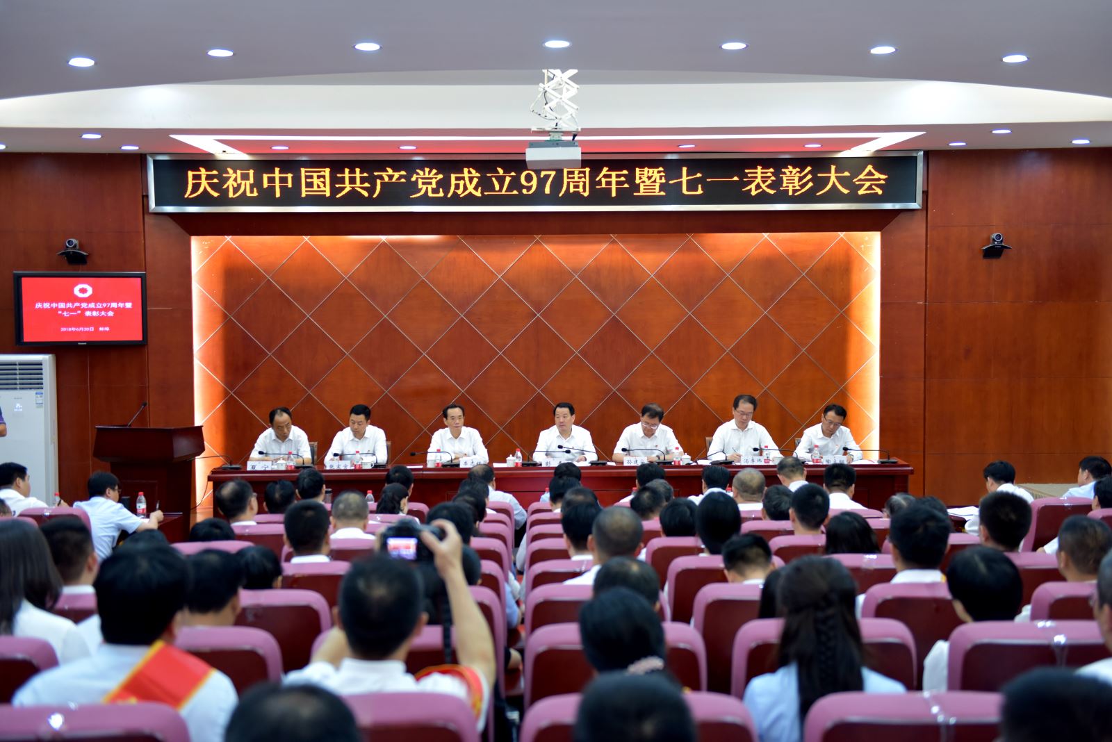 6686���� - ��ͨ�ײ�ȫ������������������