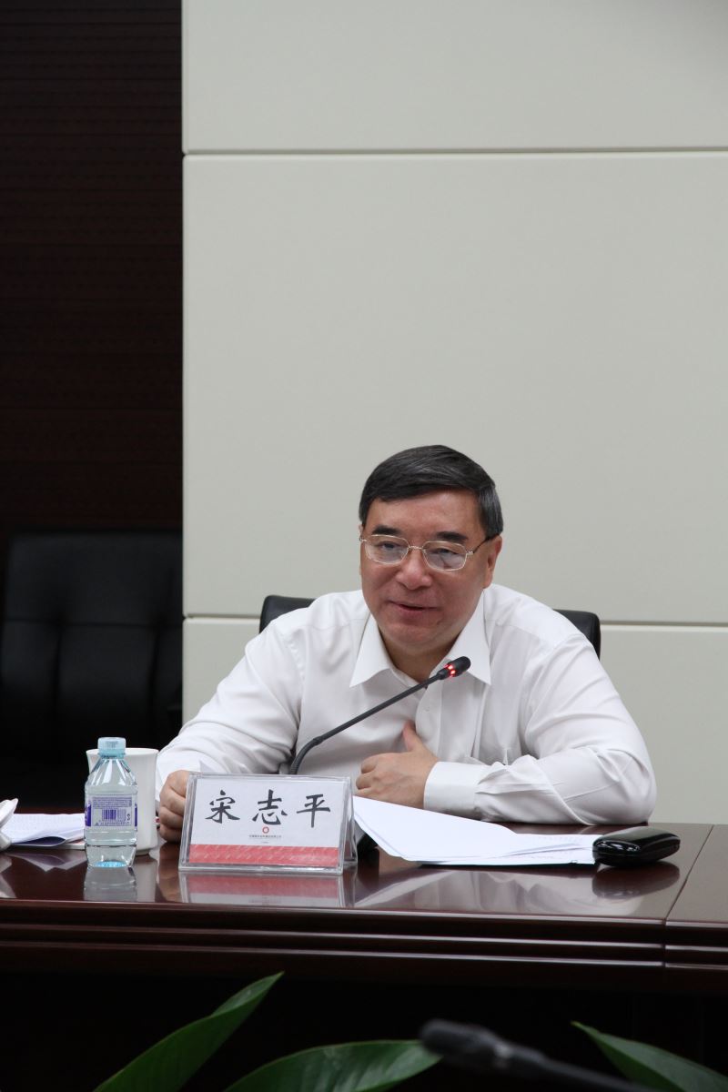 6686���� - ��ͨ�ײ�ȫ������������������