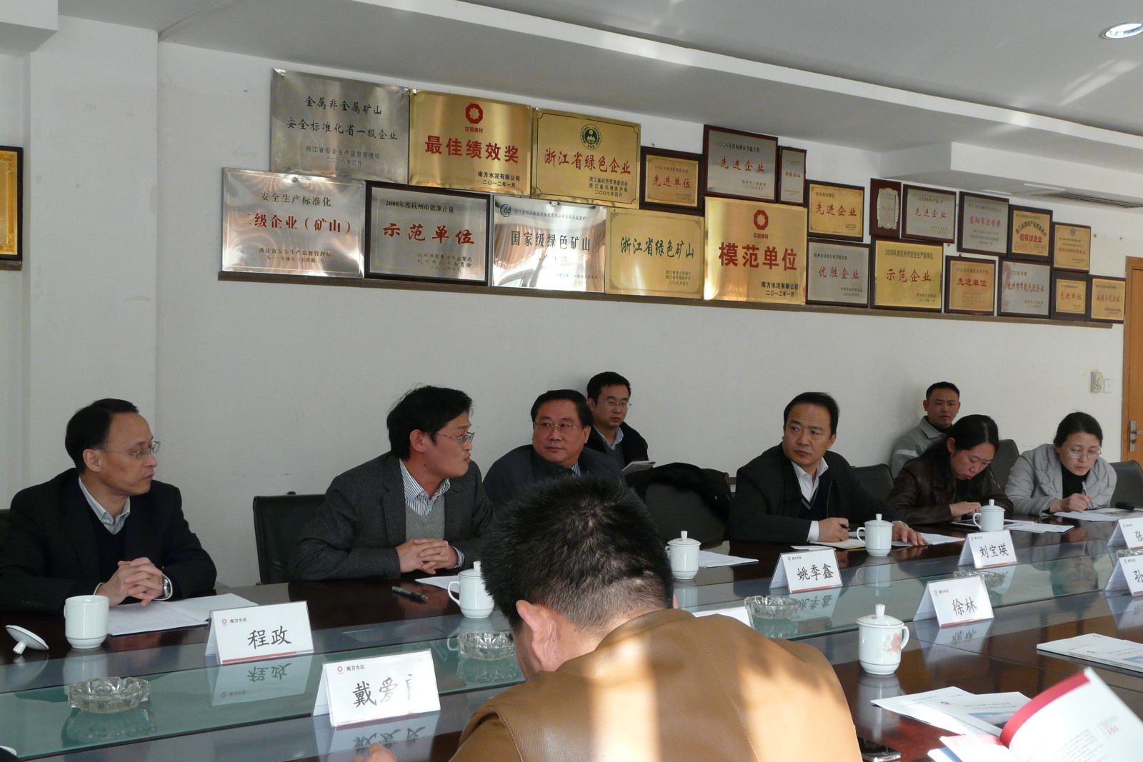 6686���� - ��ͨ�ײ�ȫ������������������