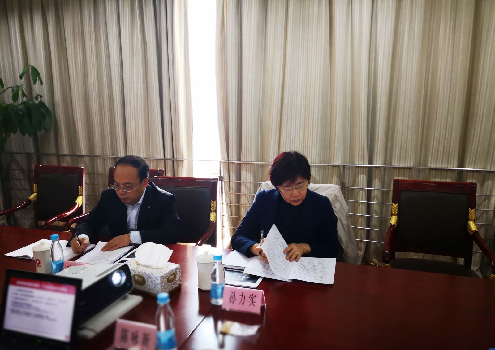 6686���� - ��ͨ�ײ�ȫ������������������