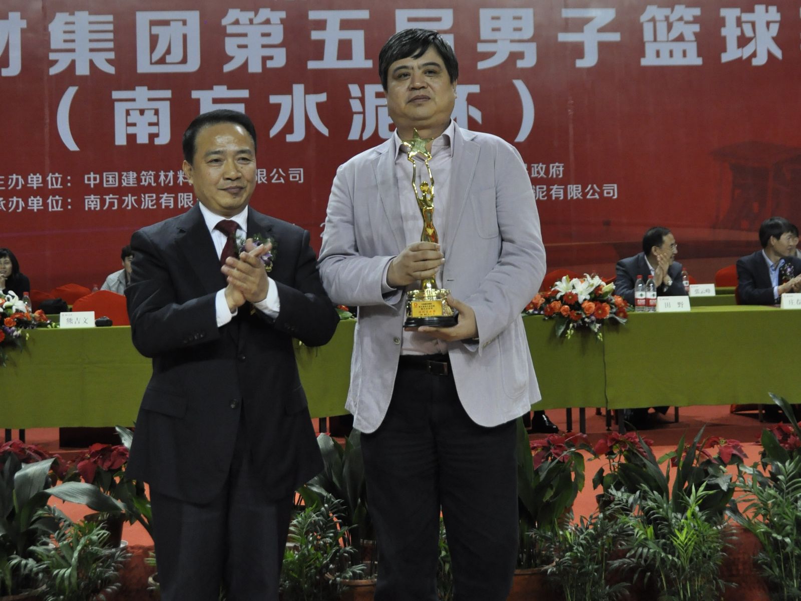 6686���� - ��ͨ�ײ�ȫ������������������