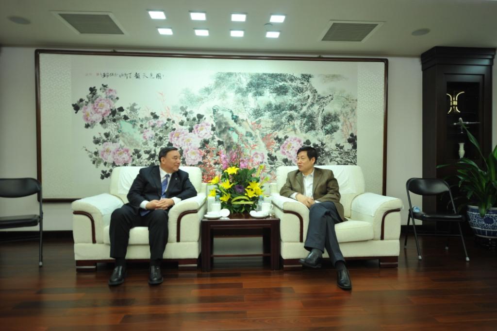 6686���� - ��ͨ�ײ�ȫ������������������