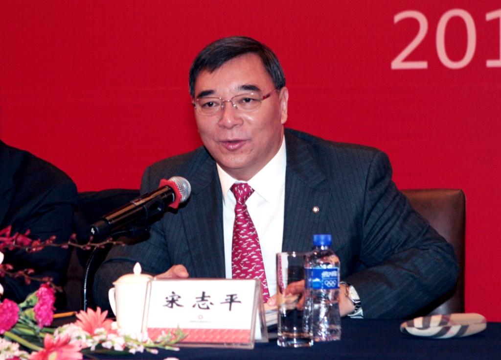 6686���� - ��ͨ�ײ�ȫ������������������