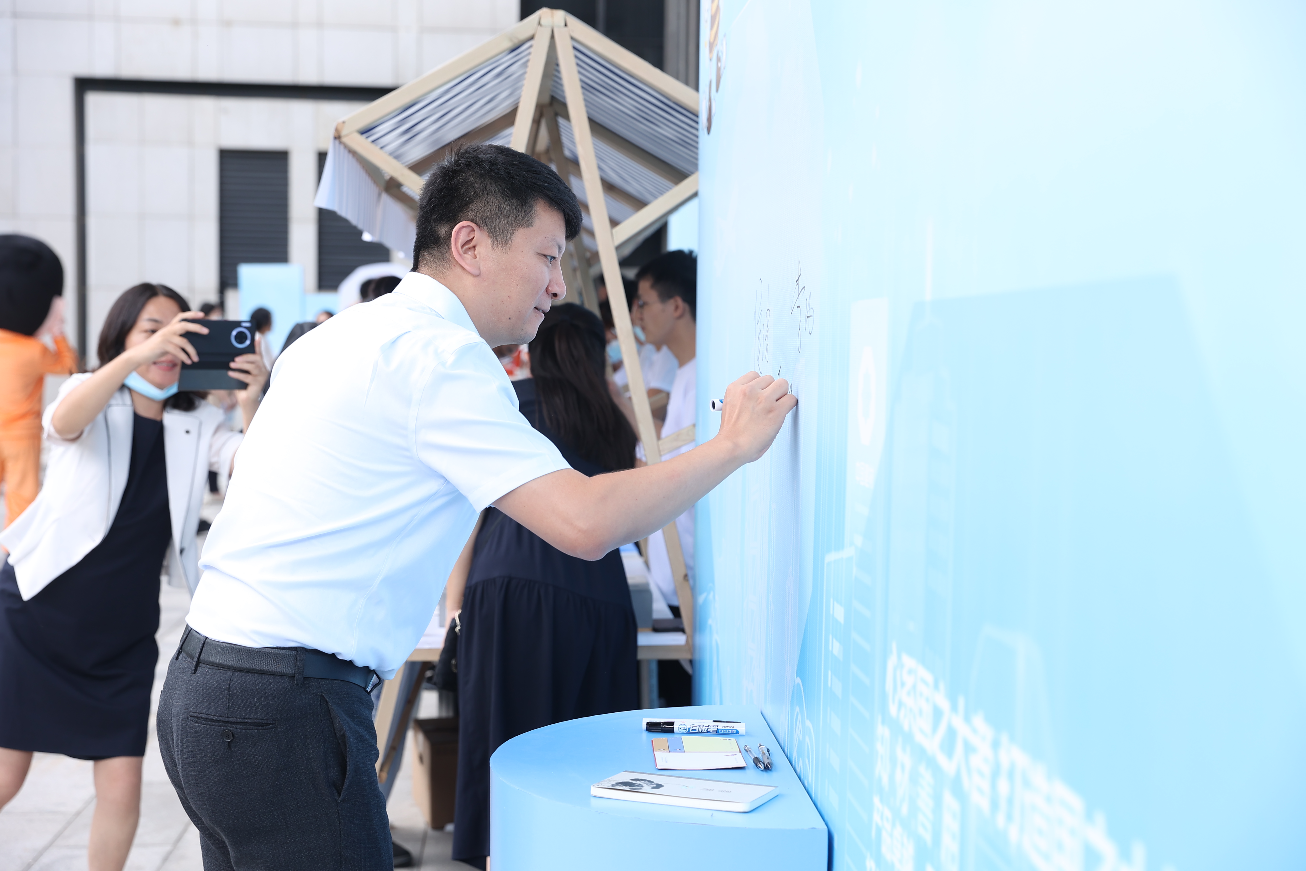 6686���� - ��ͨ�ײ�ȫ������������������