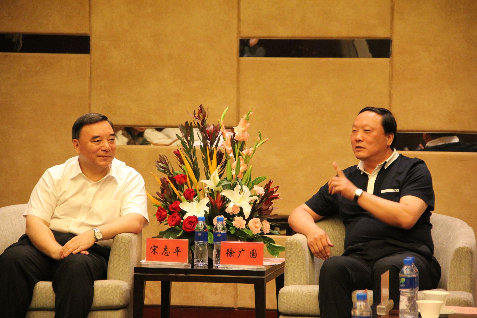 6686���� - ��ͨ�ײ�ȫ������������������