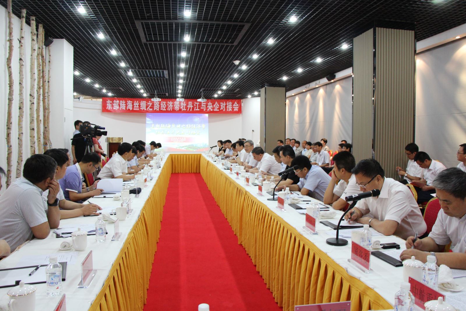 6686���� - ��ͨ�ײ�ȫ������������������