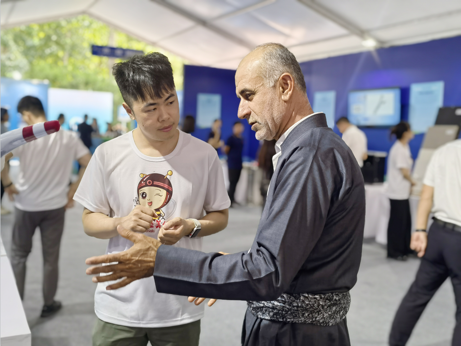 6686���� - ��ͨ�ײ�ȫ������������������